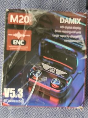 M20 Wireless Earbuds - Black & Blue Accent